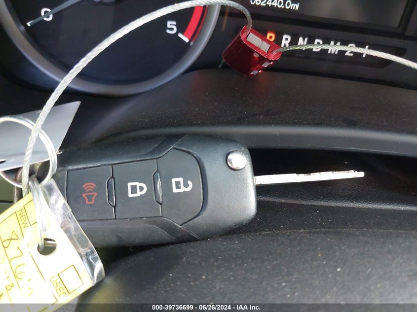 2018 Ford F-250 Super Duty VIN: 1FT7W2BT1JEC60475 Lot: 39736699