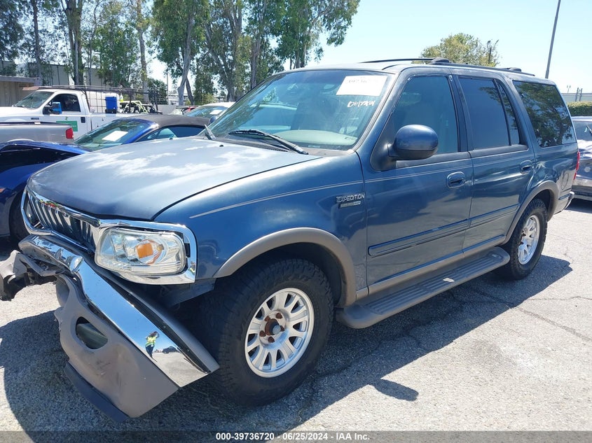 2000 Ford Expedition Eddie Bauer VIN: 1FMRU17LXYLB33453 Lot: 39736720