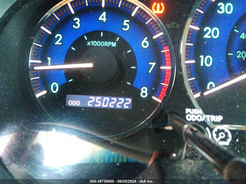 2010 Toyota Sienna Xle VIN: 5TDYK4CC4AS329938 Lot: 39736800