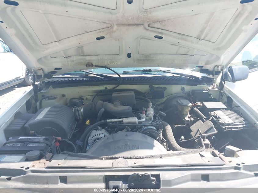 1998 Chevrolet Gmt-400 K2500 VIN: 1GCGK29R4WE159475 Lot: 39736840