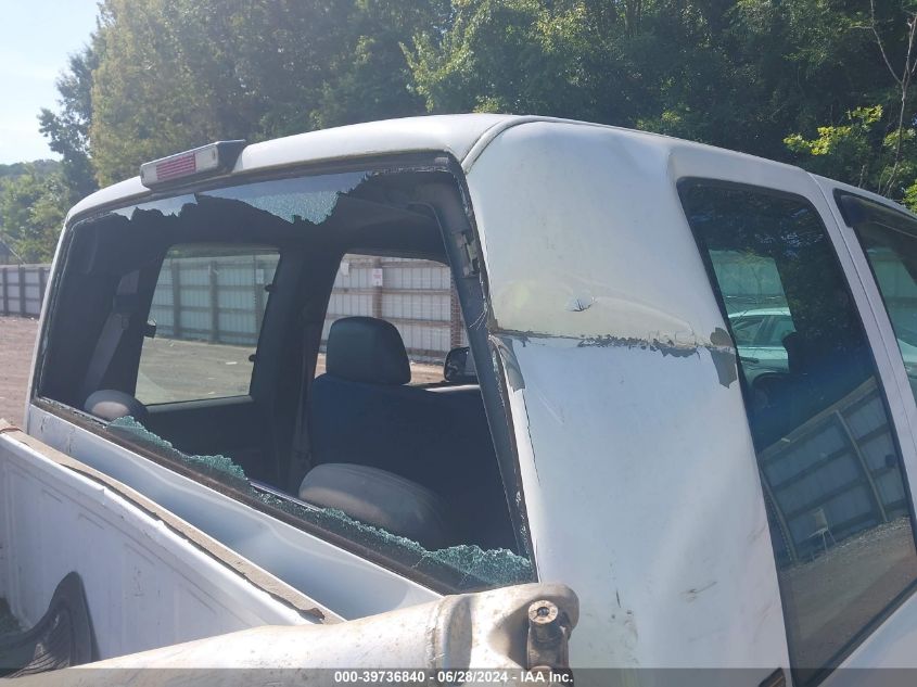 1998 Chevrolet Gmt-400 K2500 VIN: 1GCGK29R4WE159475 Lot: 39736840