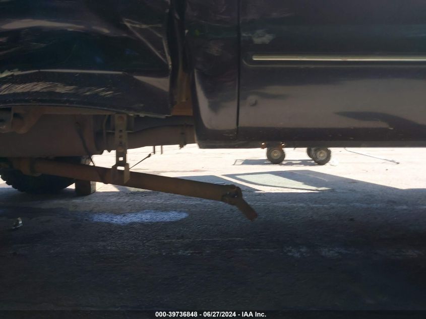 2000 Ford F-350 Lariat/Xl/Xlt VIN: 1FTSW31F4YEA86925 Lot: 39736848