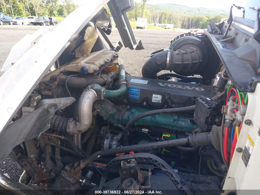 2013 Volvo Vn Vnl VIN: 4V4N19EH6DN147233 Lot: 39736922