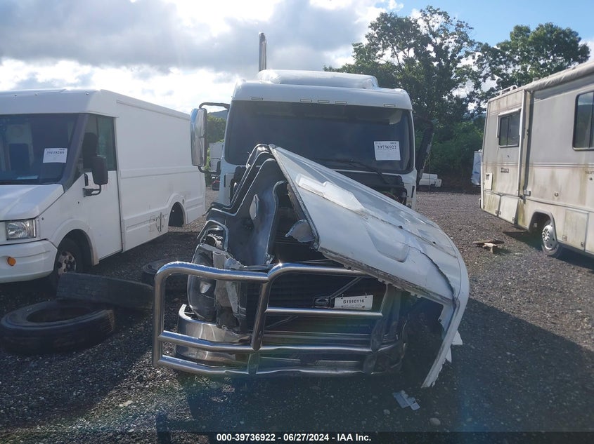 2013 Volvo Vn Vnl VIN: 4V4N19EH6DN147233 Lot: 39736922