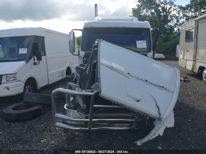 2013 Volvo Vn Vnl VIN: 4V4N19EH6DN147233 Lot: 39736922