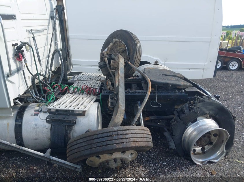 2013 Volvo Vn Vnl VIN: 4V4N19EH6DN147233 Lot: 39736922