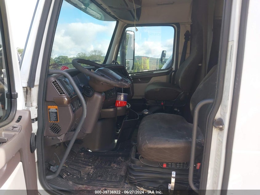 2013 Volvo Vn Vnl VIN: 4V4N19EH6DN147233 Lot: 39736922