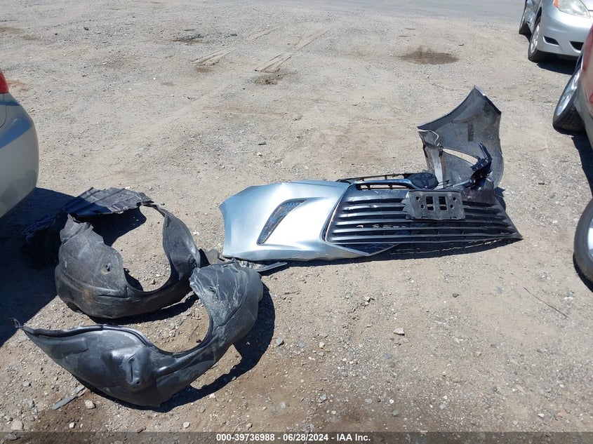 2016 Toyota Camry Le VIN: 4T4BF1FK8GR566711 Lot: 39736988