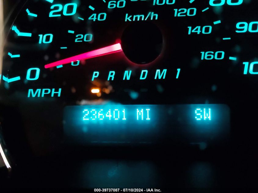 2017 Chevrolet Express 2500 Work Van VIN: 1GCWGBFF1H1108498 Lot: 39737087