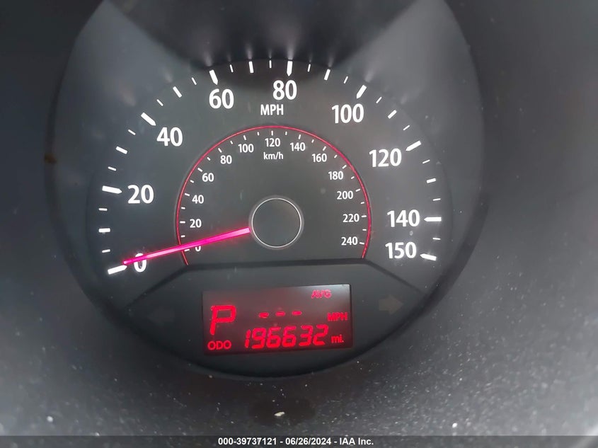 2011 Kia Sorento Lx VIN: 5XYKTDA18BG093362 Lot: 39737121