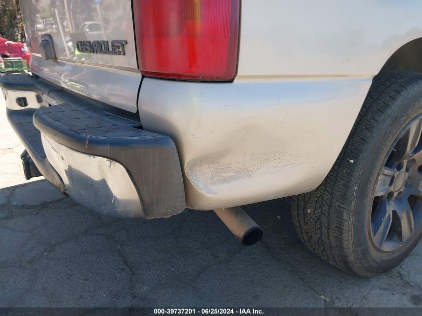 2005 Chevrolet Tahoe Ls VIN: 1GNEK13T25R251589 Lot: 39737201