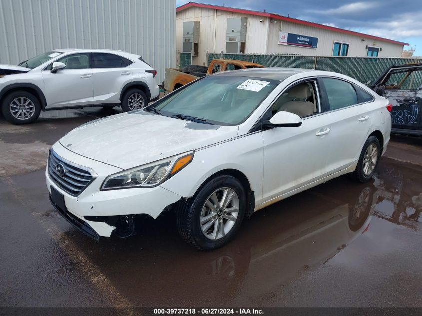 5NPE24AF0GH305893 2016 HYUNDAI SONATA - Image 2