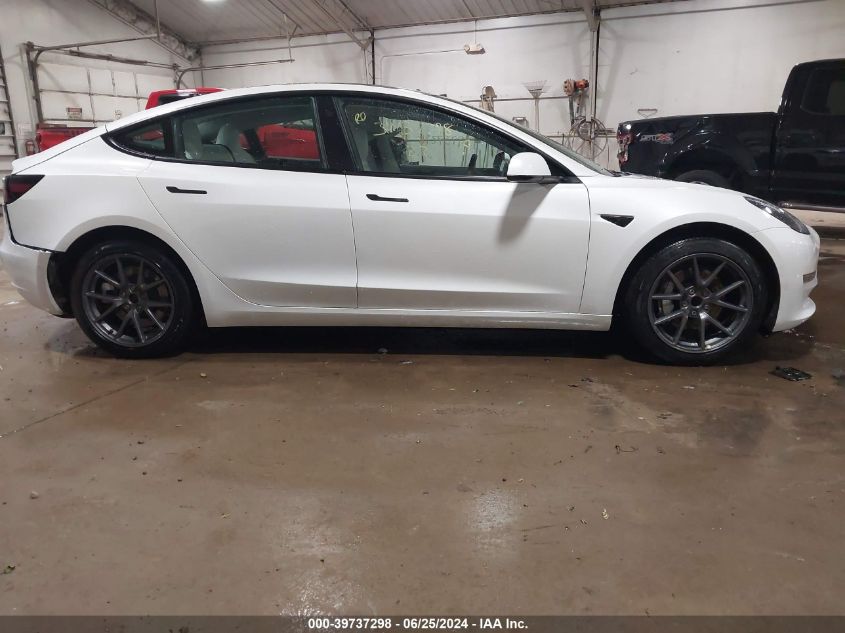 2022 Tesla Model 3 Rear-Wheel Drive VIN: 5YJ3E1EAXNF203993 Lot: 39737298