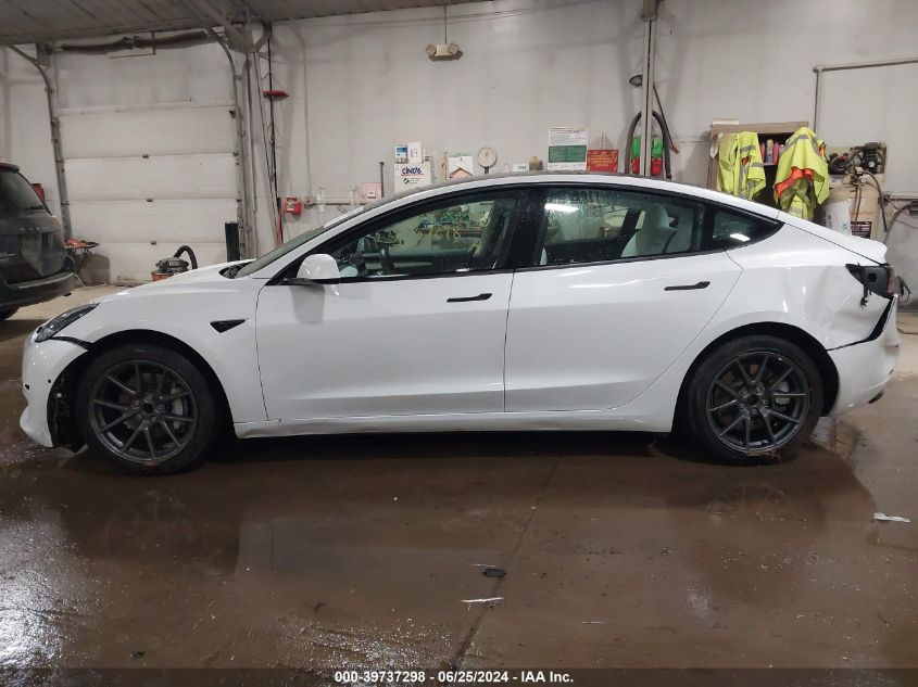 2022 Tesla Model 3 Rear-Wheel Drive VIN: 5YJ3E1EAXNF203993 Lot: 39737298