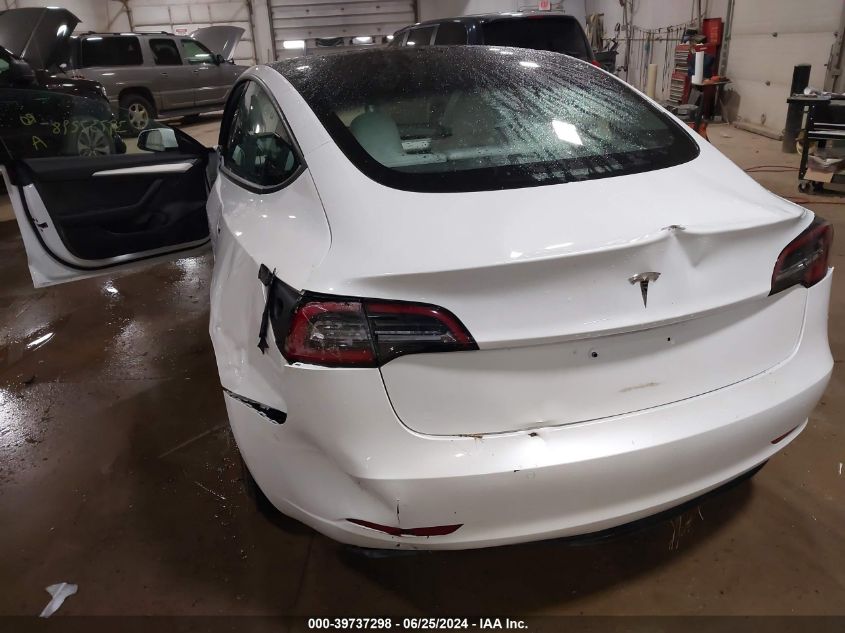 2022 Tesla Model 3 Rear-Wheel Drive VIN: 5YJ3E1EAXNF203993 Lot: 39737298