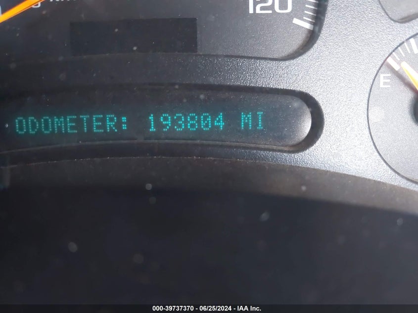 2005 Chevrolet Silverado 2500Hd Work Truck VIN: 1GCHC24U25E266861 Lot: 39737370