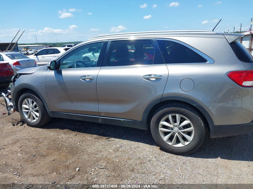 2017 Kia Sorento 3.3L Lx VIN: 5XYPG4A58HG207298 Lot: 39737408