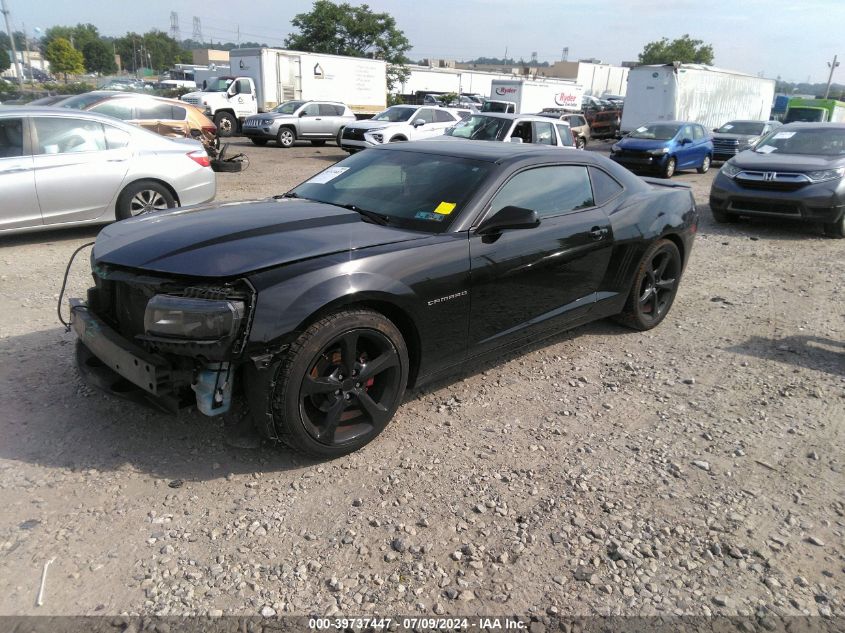 VIN 2G1FD1E33F9208310 2015 Chevrolet Camaro, 1LT no.2