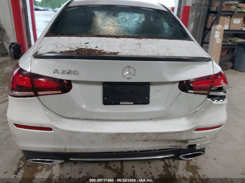 2019 Mercedes-Benz A-Class 220 VIN: WDD3G4EB3KW025846 Lot: 39737460