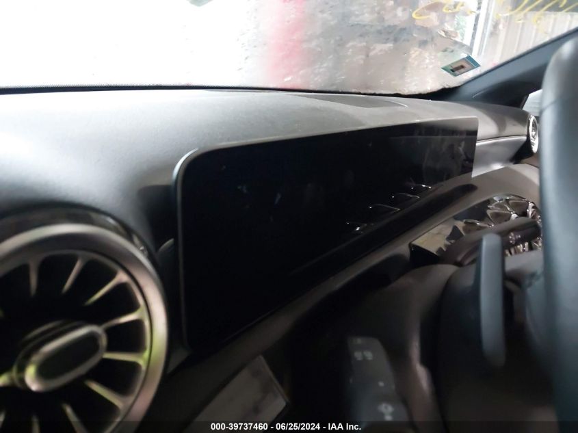 2019 Mercedes-Benz A-Class 220 VIN: WDD3G4EB3KW025846 Lot: 39737460