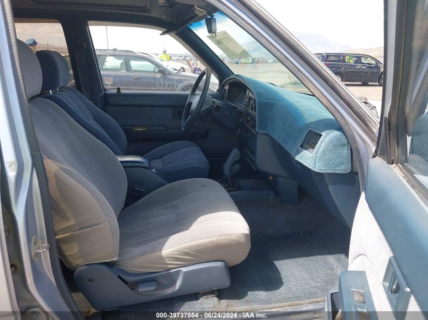 1990 Toyota 4Runner Vn39 Sr5 VIN: JT3VN39WXL0005800 Lot: 39737554