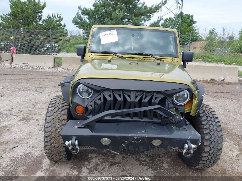 2008 Jeep Wrangler Rubicon VIN: 1J4GA64108L581683 Lot: 39737571