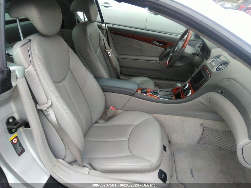 2004 Mercedes-Benz Sl 500 VIN: WDBSK75F44F067601 Lot: 39737581