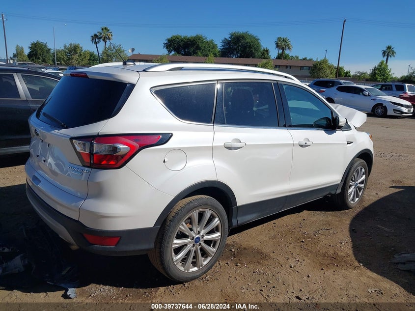 VIN 1FMCU0JD6HUD77354 2017 FORD ESCAPE TITANIUM