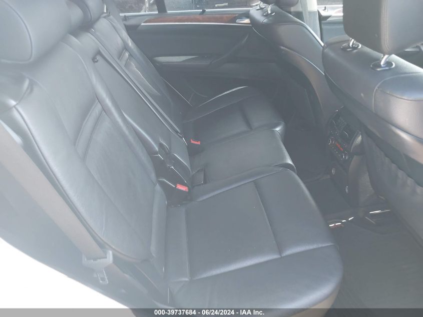 2013 BMW X5 xDrive35I/xDrive35I Premium/xDrive35I Sport Activity VIN: 5UXZV4C50D0E07492 Lot: 39737684