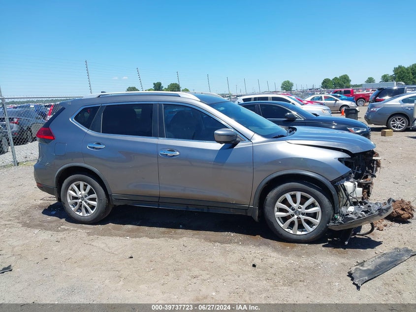 2017 NISSAN ROGUE SV - KNMAT2MT8HP582072
