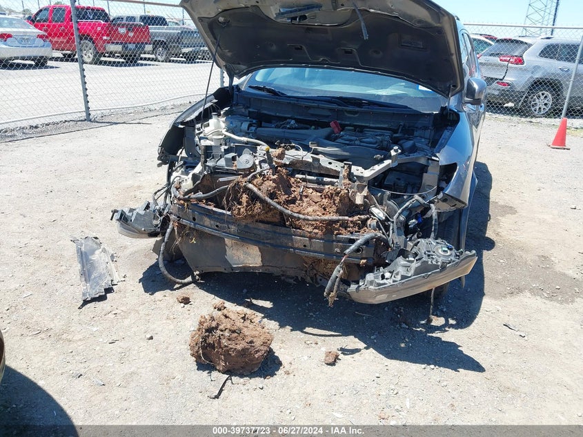 2017 NISSAN ROGUE SV - KNMAT2MT8HP582072