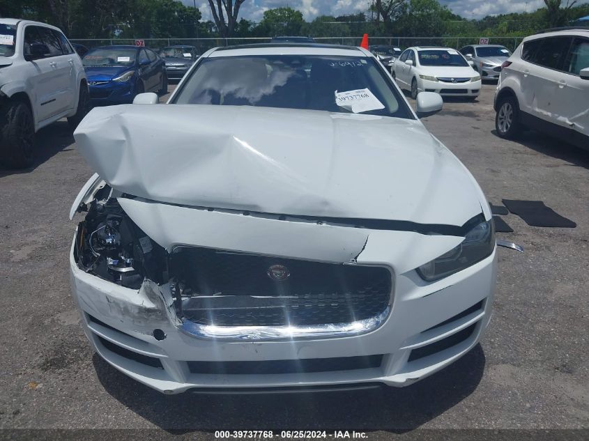 2017 Jaguar Xe 25T Premium VIN: SAJAD4BG2HA946912 Lot: 39737768