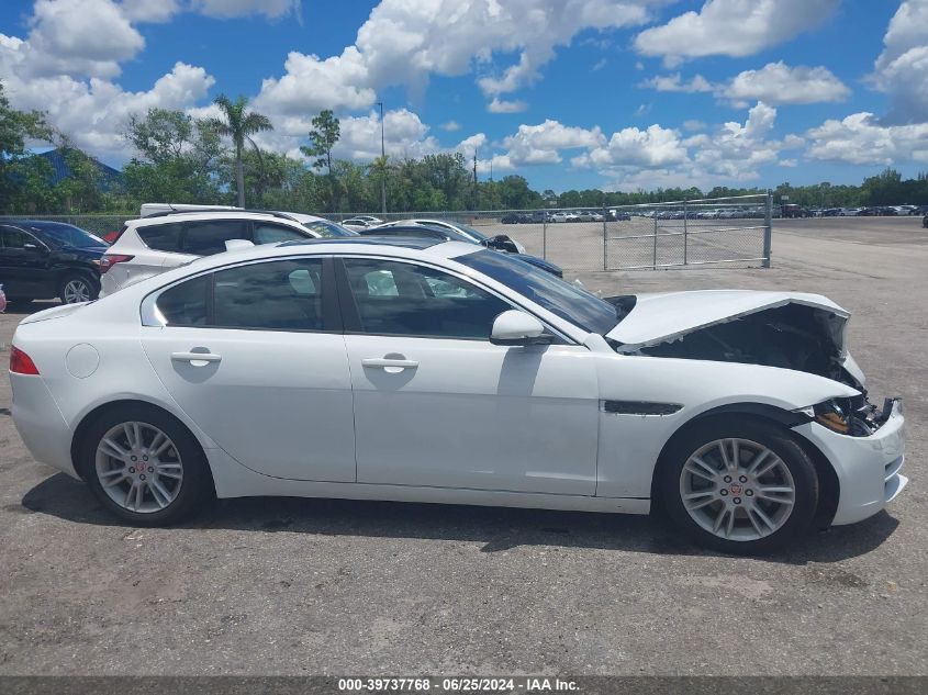 2017 Jaguar Xe 25T Premium VIN: SAJAD4BG2HA946912 Lot: 39737768