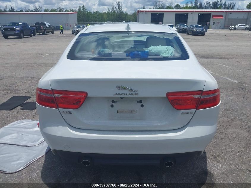 2017 Jaguar Xe 25T Premium VIN: SAJAD4BG2HA946912 Lot: 39737768