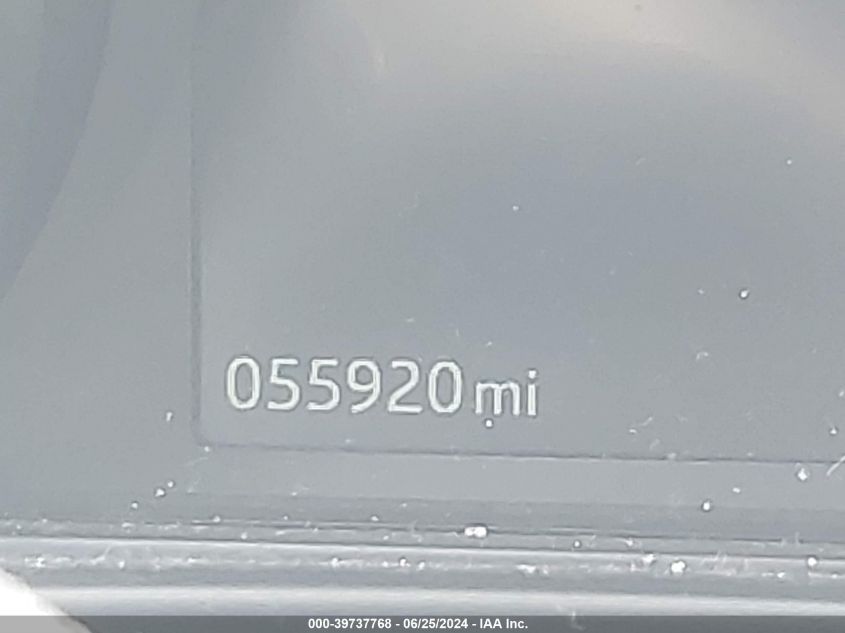 2017 Jaguar Xe 25T Premium VIN: SAJAD4BG2HA946912 Lot: 39737768