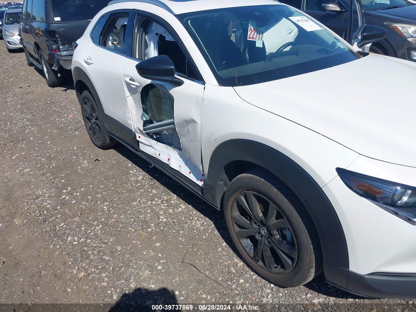 2023 MAZDA CX-30 2.5L I-4 DI, DOHC, V(VIN: 3MVDMBEY3PM500031
