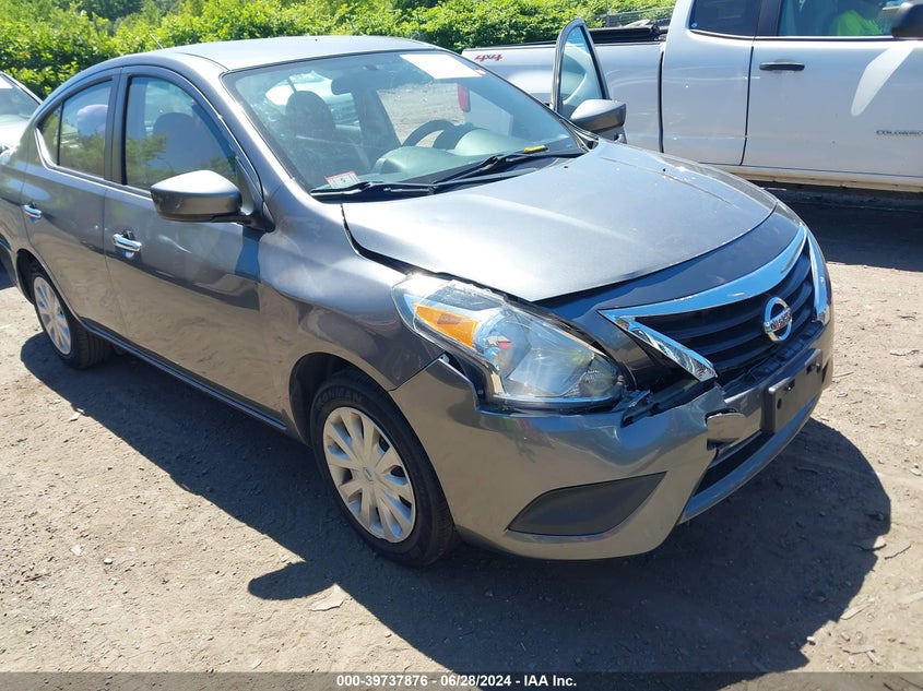 2018 NISSAN VERSA 1.6 SV - 3N1CN7AP3JL838727