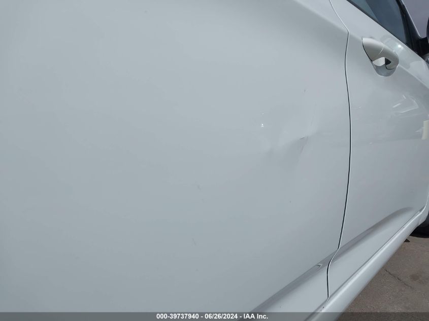 2013 Hyundai Accent Gls VIN: KMHCT4AE4DU284300 Lot: 39737940