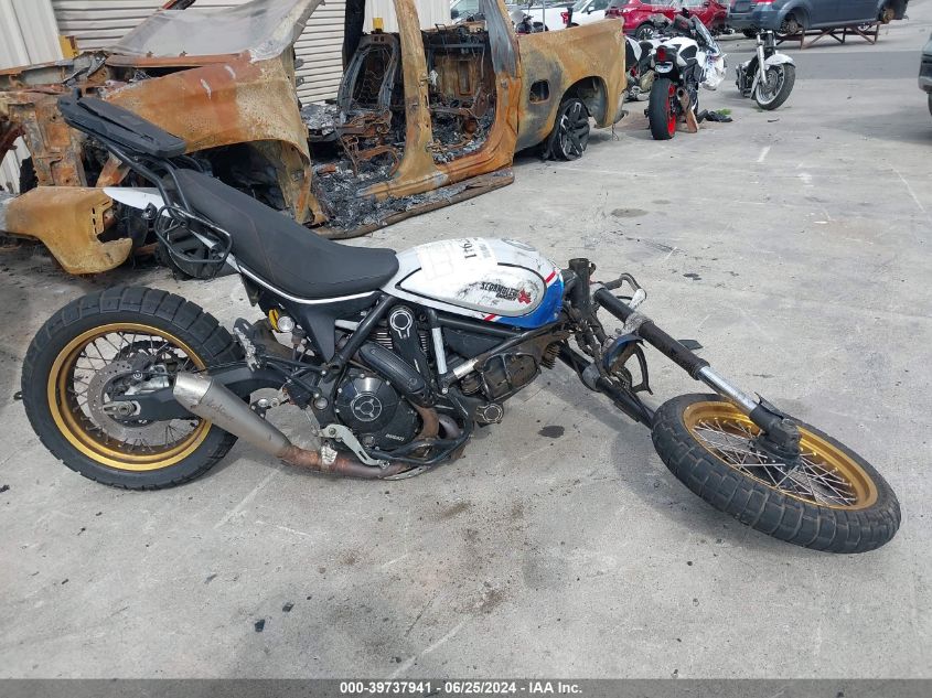 ML0KAFPM6PT002765 2023 Ducati Scrambler Desert Sled