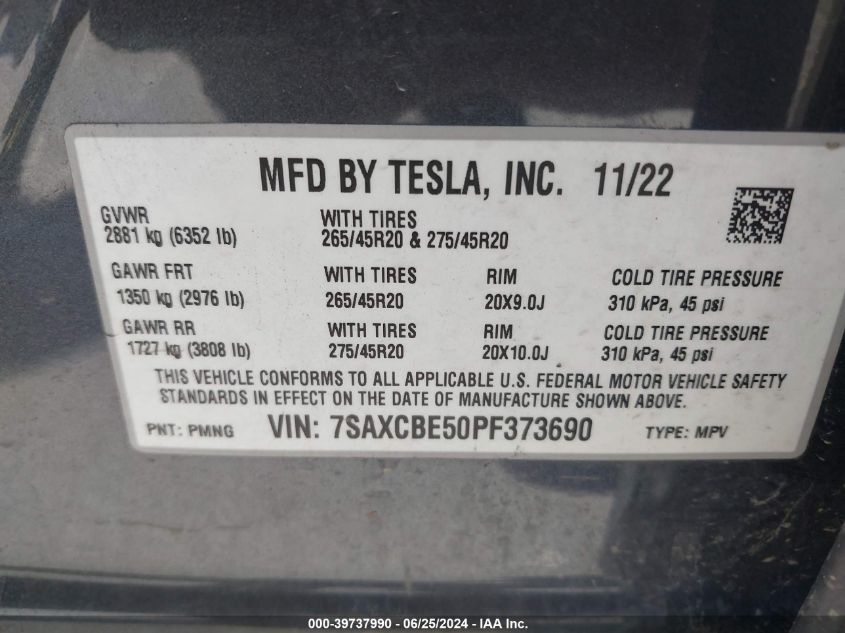 2023 Tesla Model X Dual Motor All-Wheel Drive/Standard Range VIN: 7SAXCBE50PF373690 Lot: 39737990