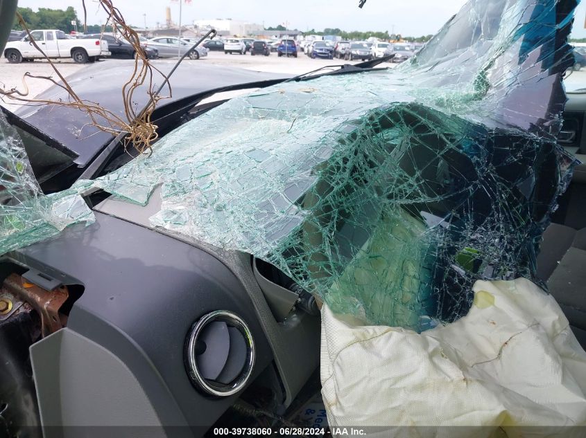 2005 Ford F-150 Lariat/Xlt VIN: 1FTPW12575KE86832 Lot: 39738060