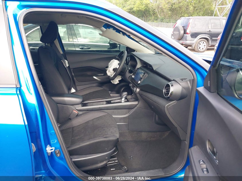 VIN 3N1CP5CV0NL504512 2022 NISSAN KICKS SV XTRONIC CVT