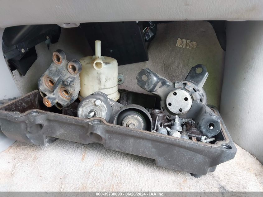 2003 Mazda Mpv Es/Lx/Lx-Sv VIN: JM3LW28AX30371120 Lot: 39738090