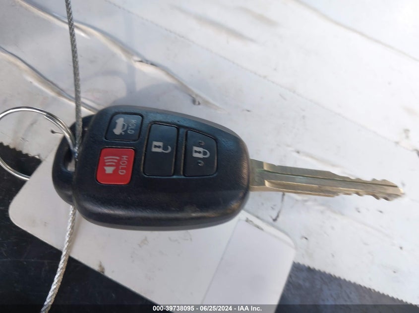 2012 Toyota Camry Se/Le/Xle VIN: 4T1BF1FK0CU013023 Lot: 39738095