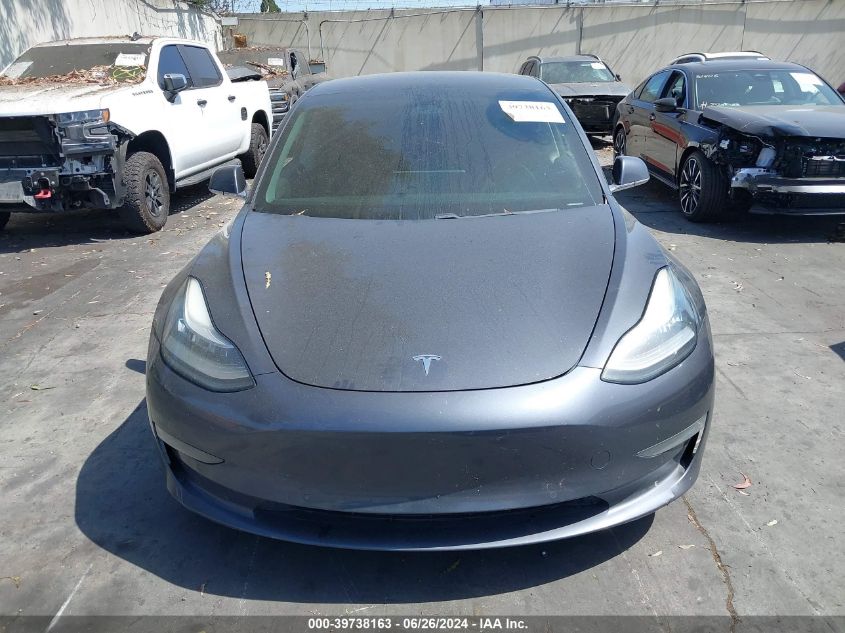 2019 Tesla Model 3 Long Range/Performance VIN: 5YJ3E1EB4KF385906 Lot: 39738163