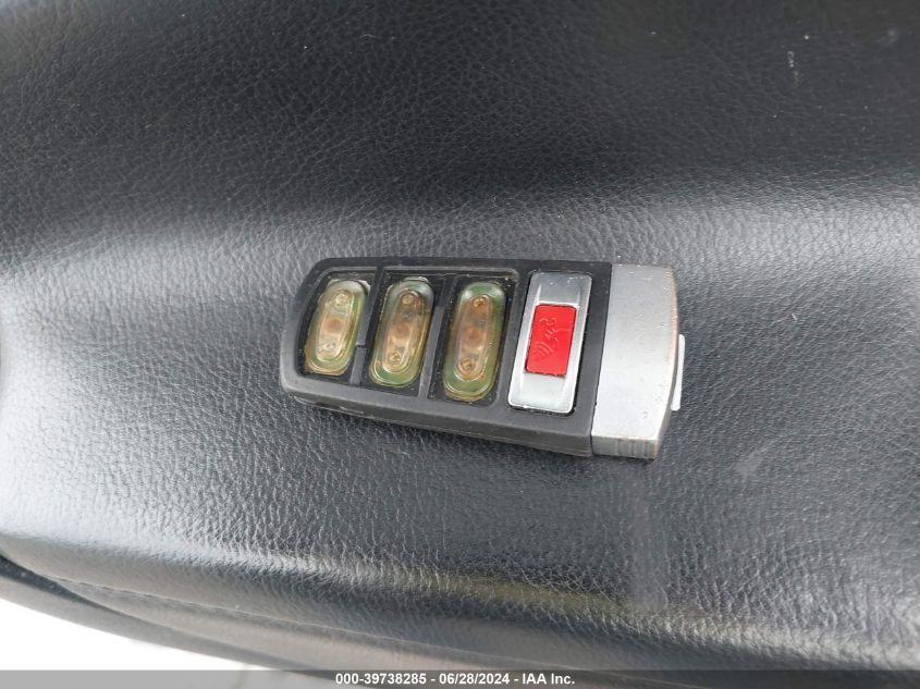 2009 Volkswagen Passat Komfort VIN: WVWJK73C69E071457 Lot: 39738285