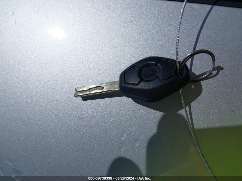 2004 BMW X3 3.0I VIN: WBXPA93474WD00559 Lot: 39738398