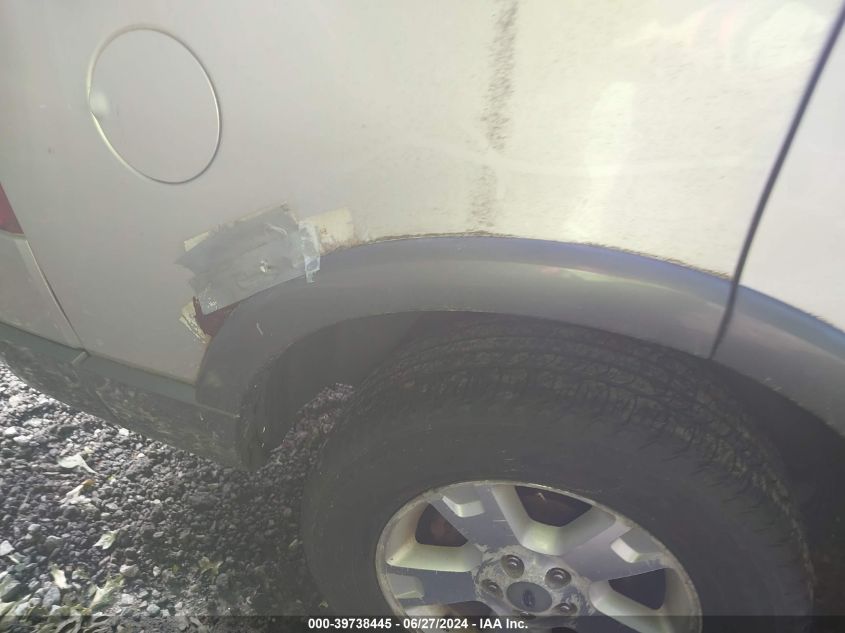 2004 Ford Explorer Xlt/Xlt Sport/Nbx VIN: 1FMZU73E74UB84147 Lot: 39738445