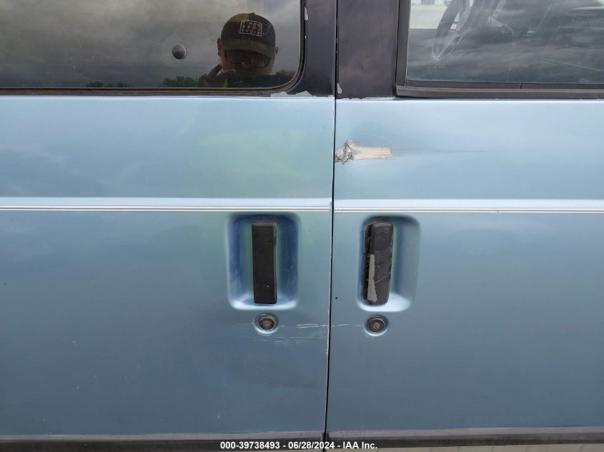 1989 Chevrolet Astro VIN: 1GNDM15Z3KB238068 Lot: 39738493