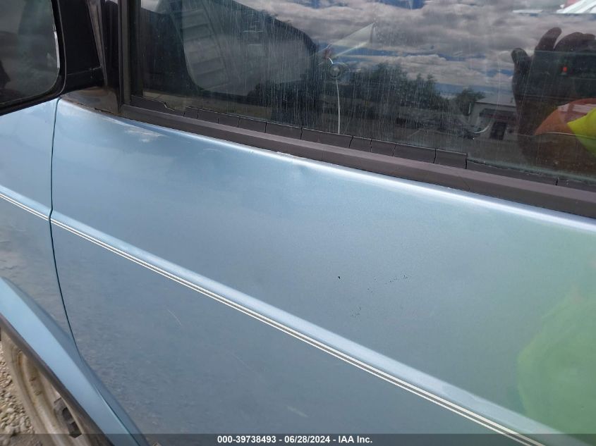 1989 Chevrolet Astro VIN: 1GNDM15Z3KB238068 Lot: 39738493